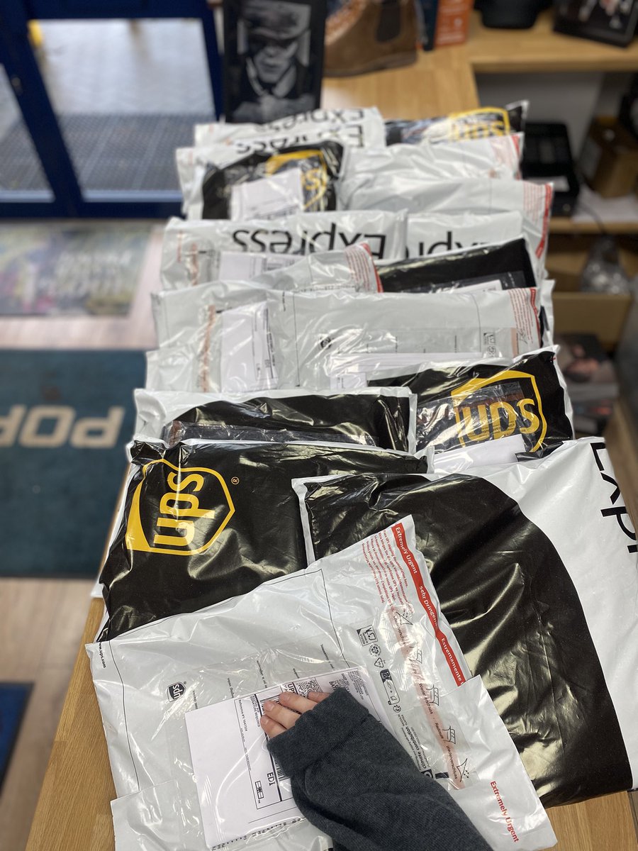 mapleworkwear's tweet photo. A large batch of hoodies heading out today! 🙌

Inspired by Niamh’s 2024 London Marathon finisher’s hoodie — now available for everyone 🏃‍♀️

Order now to get yours before the big day (cut-off: 20th April) ⏳

https://t.co/fx6l53JG2O

#LondonMarathon #FinishersHoodie https://t.co/59QHbqN3Fd