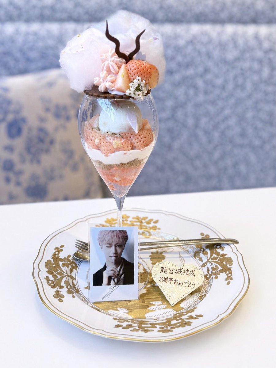 𝓃🎀 tweet media