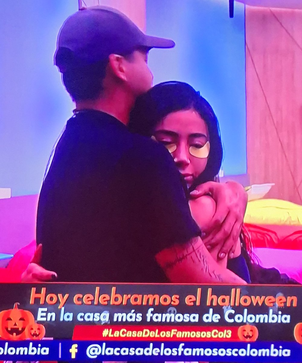 Vαηєssα ♡! ツ tweet media