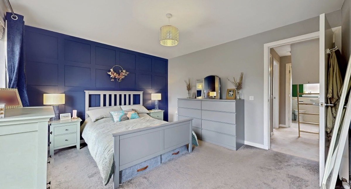 CairnProperty's tweet image. NEW INSTRUCTION - FOR SALE - Stylish modern two bedroom home in popular established development in Parkhead, Glasgow. Garden and driveway for off street parking. 

To view or video tour visit our website 📌
cairnestateagency.com/property/P3860/

#propertyforsale #estateagents #Glasgow