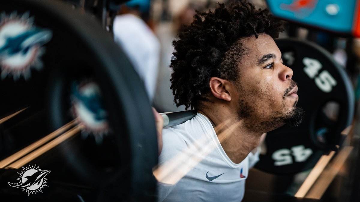 Miami Dolphins tweet media