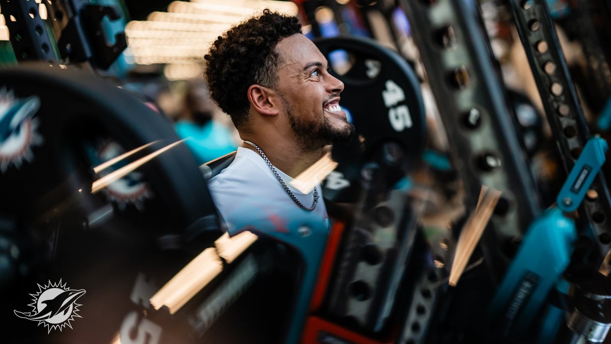 Miami Dolphins tweet media