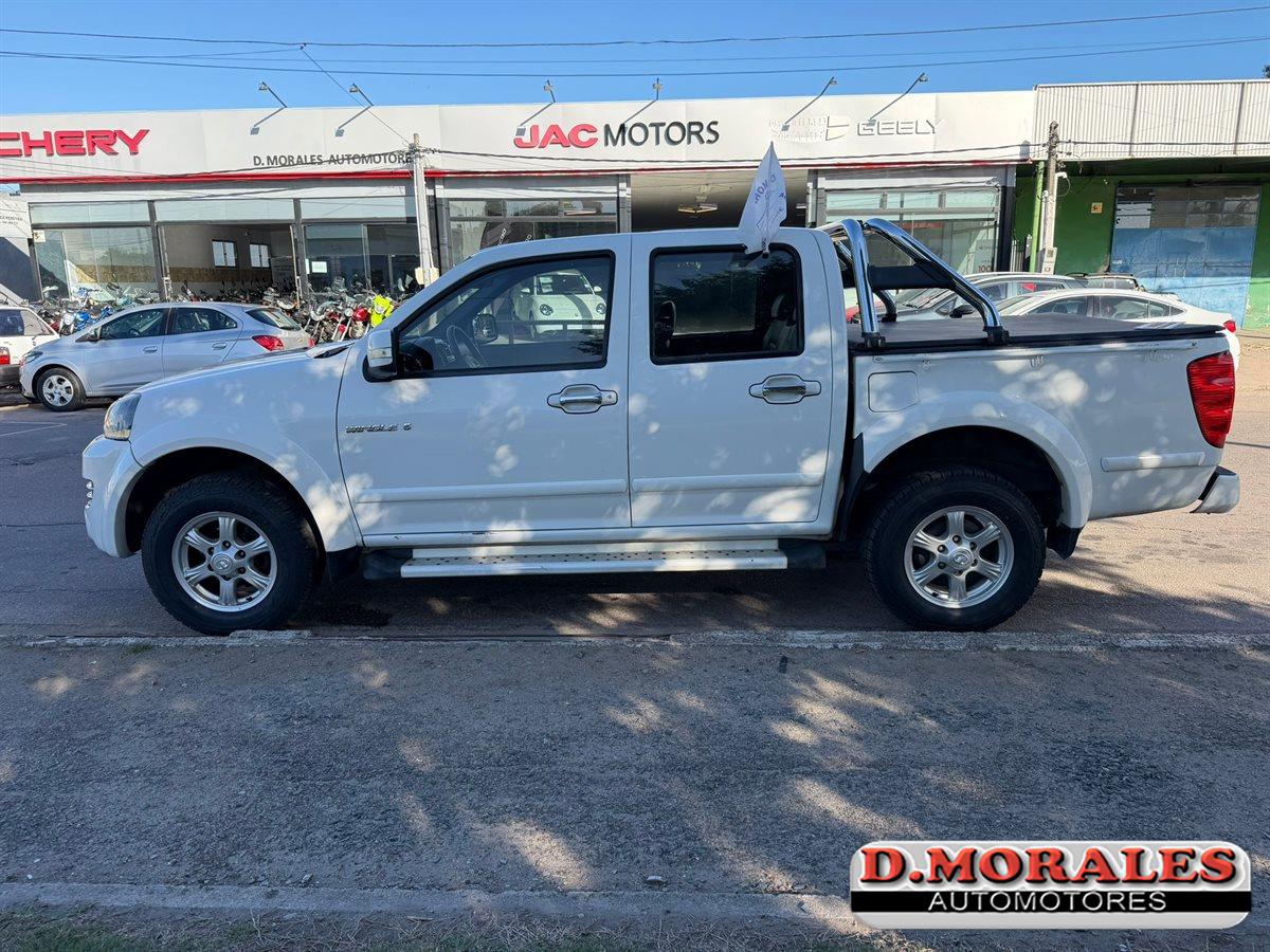 dmoralesauto's tweet photo. GWM Wingle 5 Doble Cabina Blanco 2.4 Año 2015 MUY BUEN ESTADO! 188.265 km USD 10.500. Aceptamos Permutas. Financiación Propia y Bancaria. Consultas al 4399 3172 / 099 690 807. WhatsApp 099 690 807 https://t.co/ceBSkOM1VD https://t.co/IOQnsjKSTe