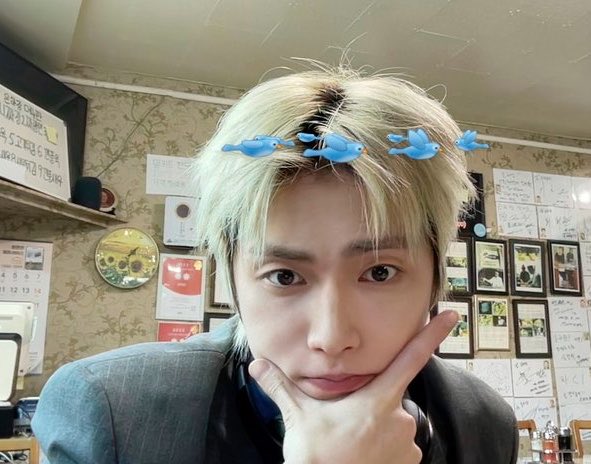 lila ★ tweet media