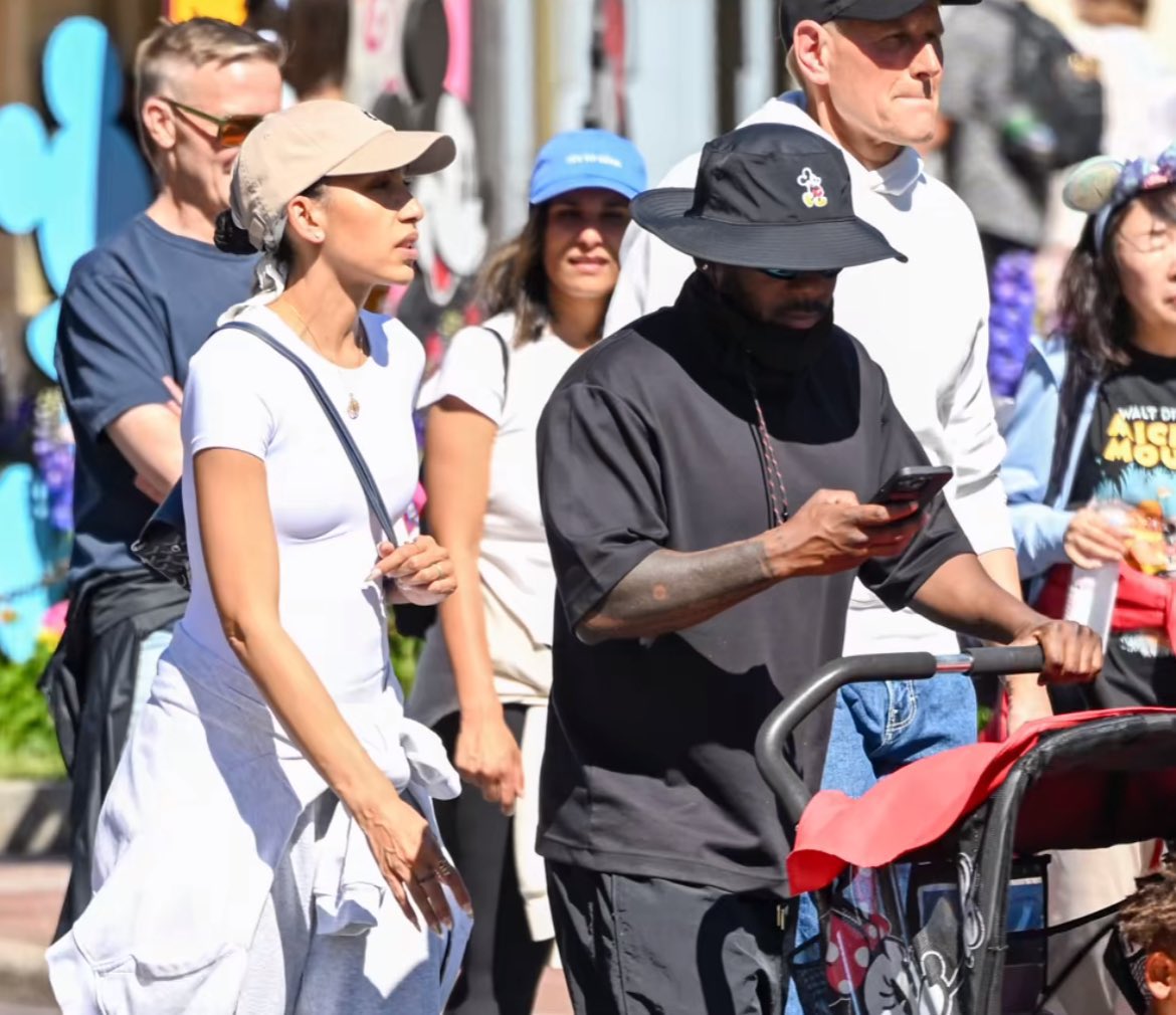 Hip Hop All Day tweet media