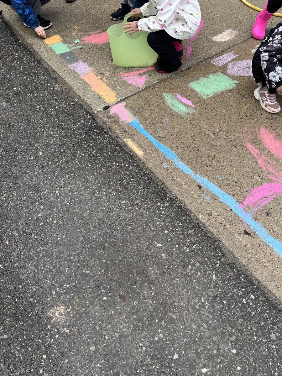 Rainy day + chalk drawings= so much fun!