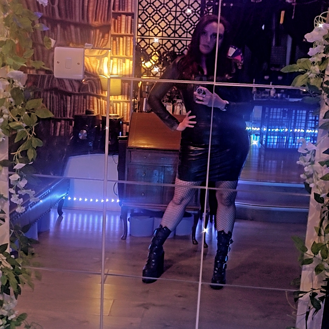 🏴󠁧󠁢󠁳󠁣󠁴󠁿Mistress Saffyre Knight 🔞 tweet media