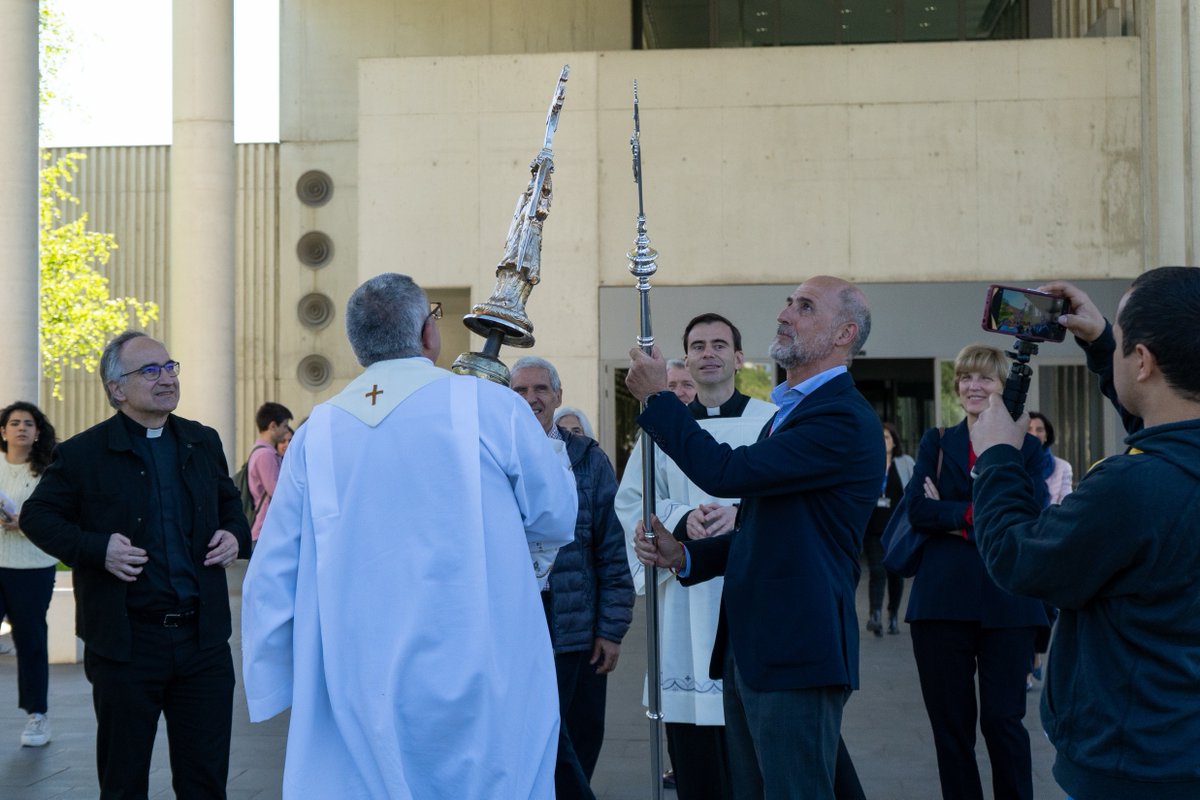 Universidad de Navarra tweet media