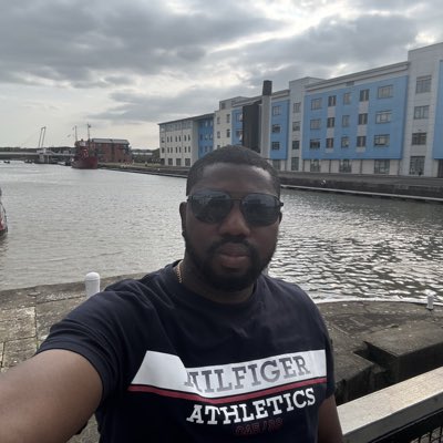 Georgetadno's tweet photo. #NewProfilePic https://t.co/Ewph9fa5Jg