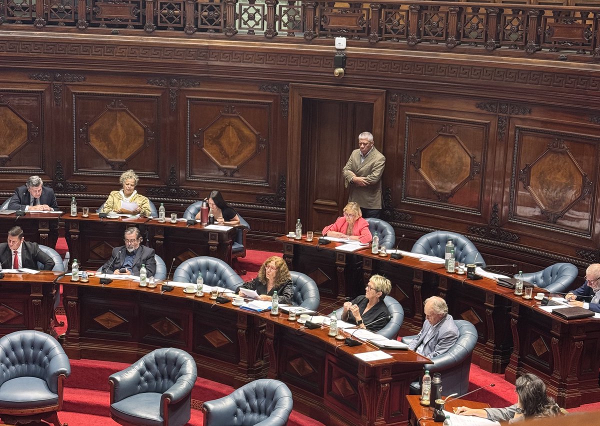 Constanza Moreira tweet media