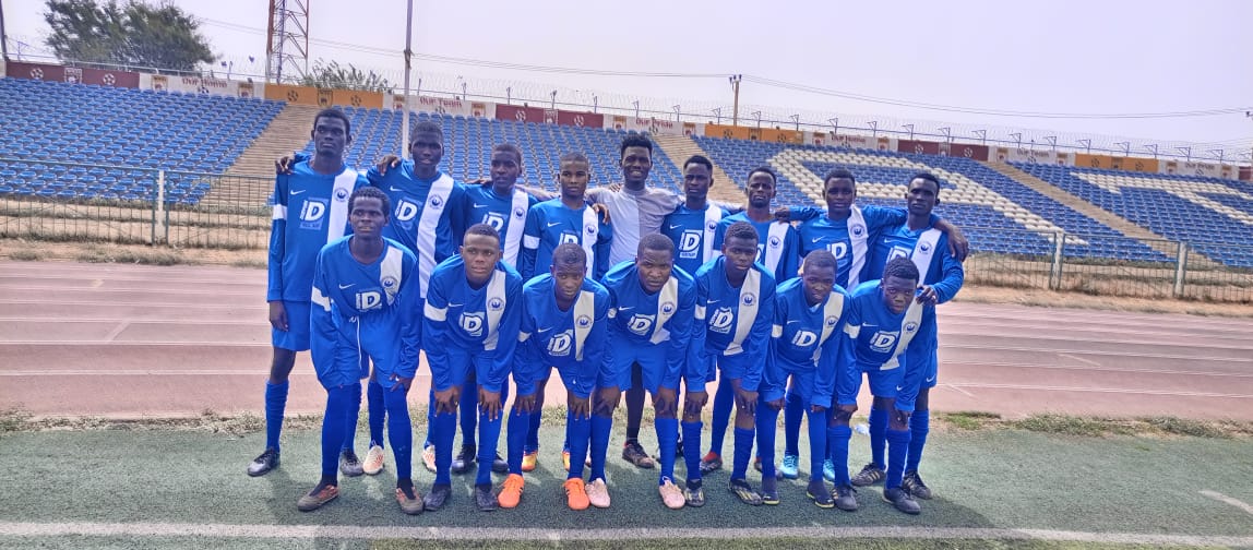wearsportsshirt's tweet photo. Many thanks to @Raphael_Akowe for these great photos of donated @StorringtonFC kit in Nigeria. 

Many thanks to all at the club for the donation.

@Southerncombfl @SussexCountyFA https://t.co/IJZzjFYKMS