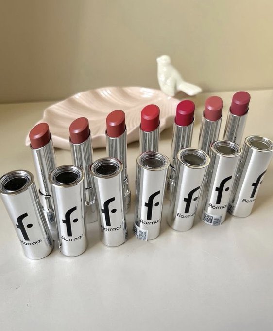 سُلاف tweet media