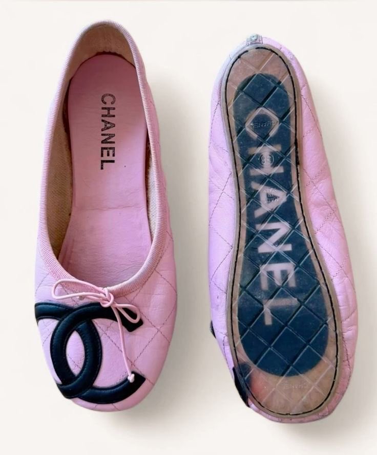 الكون tweet media