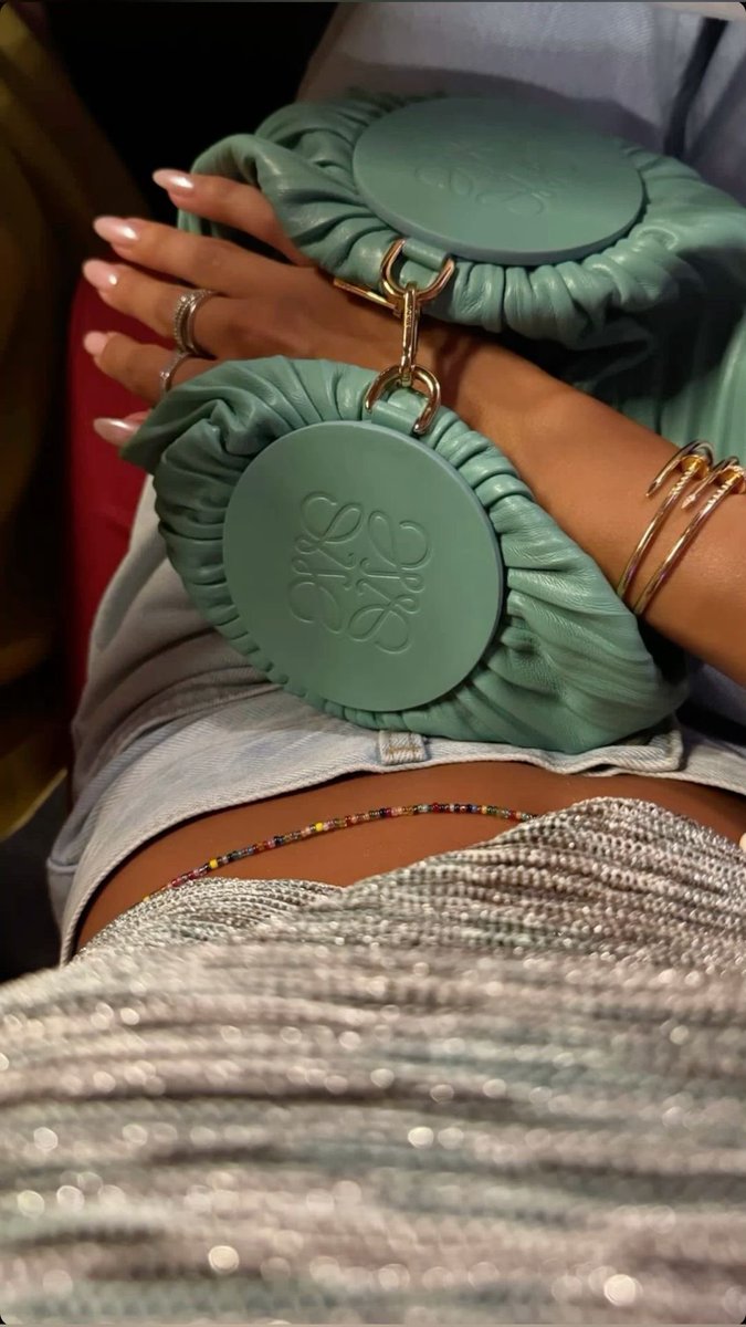 PinkRunwayDiary tweet media