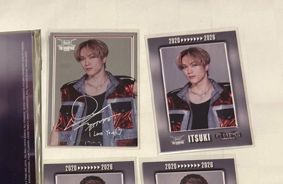 𝗵𝗸♡ tweet media