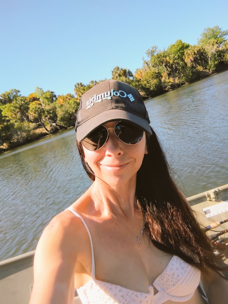 FL_Amanda_'s tweet image. Hi everyone 👋 #Florida #fishing #outdoors #sunshine #weekendvibes