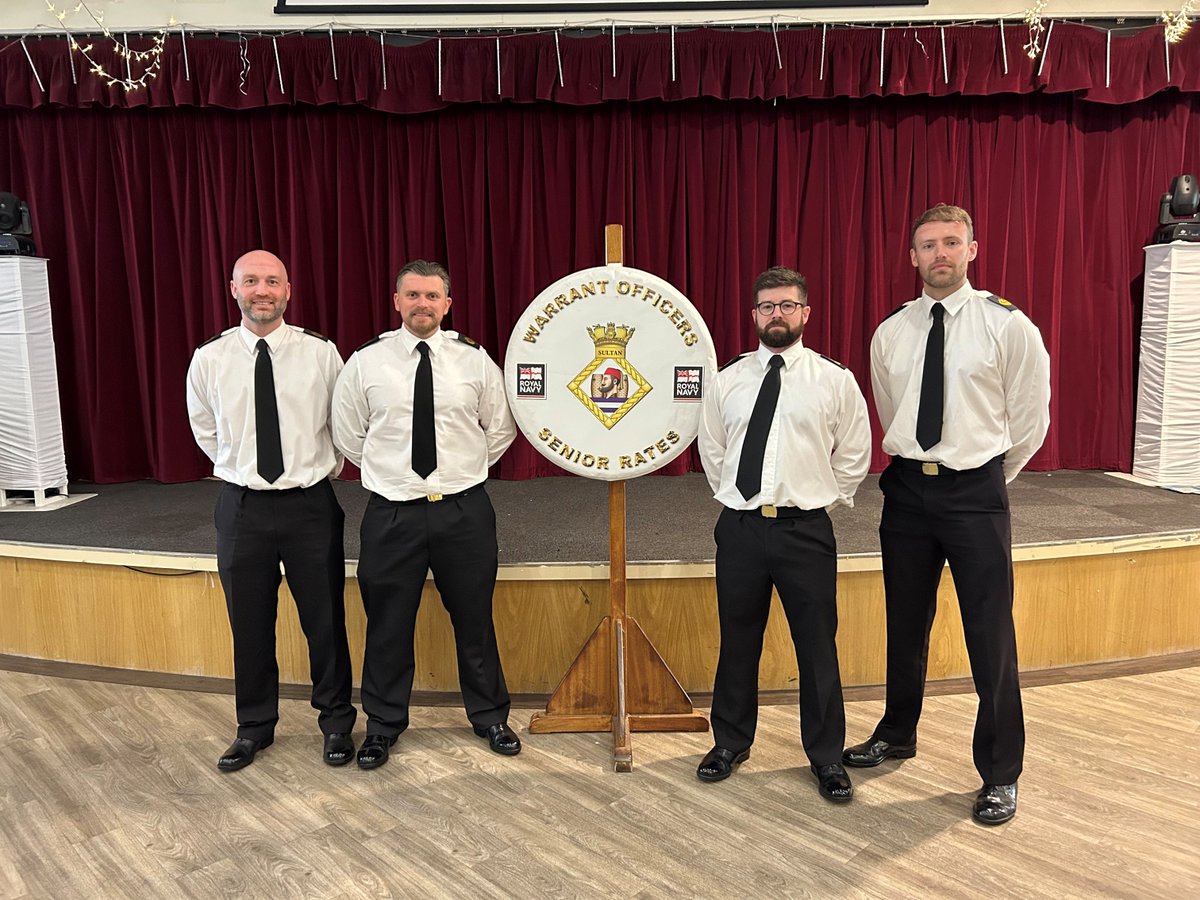 HMSsultan's tweet image. Today @HMSSultan, we celebrated Common Promotion Day, honouring newly promoted Petty and Chief Petty Officers from METG and RNAESS. Congratulations to all. Your skills, leadership and dedication keep the @RoyalNavy ready worldwide. Fair winds in your new roles! ⚓ #AwEsoME