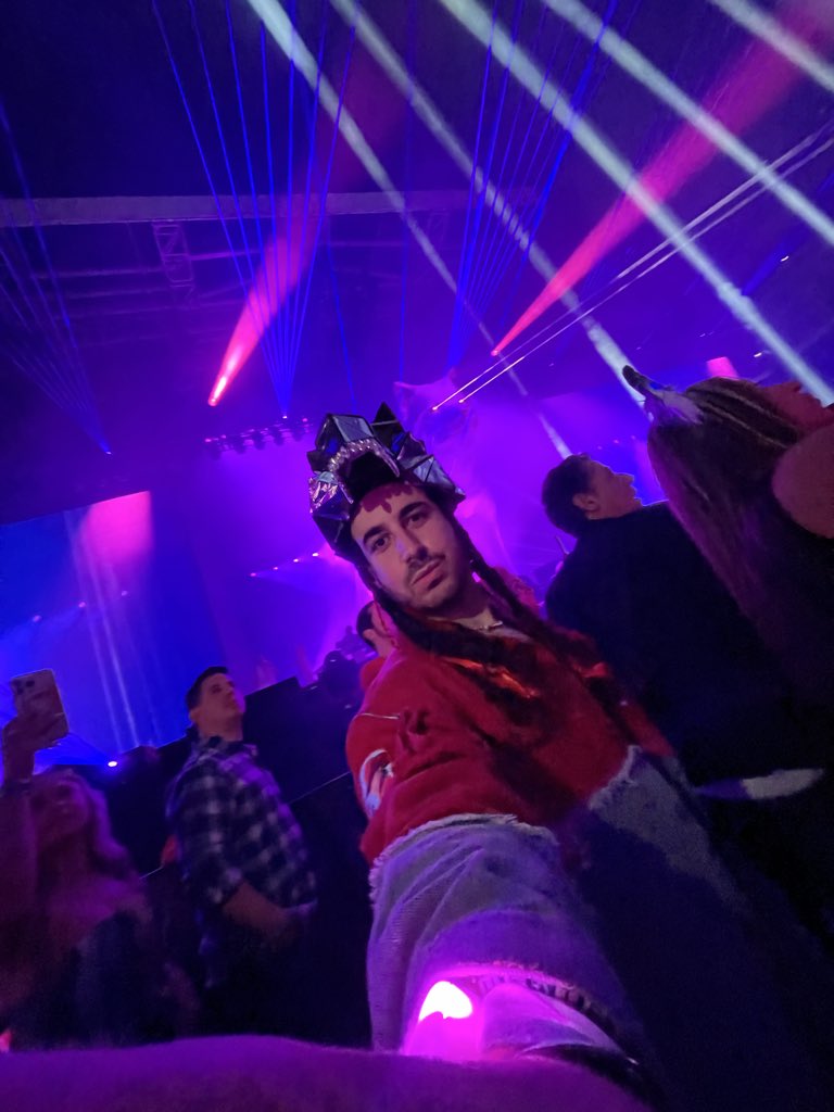 Jonatha quer VIP SHAKICABANA tweet media