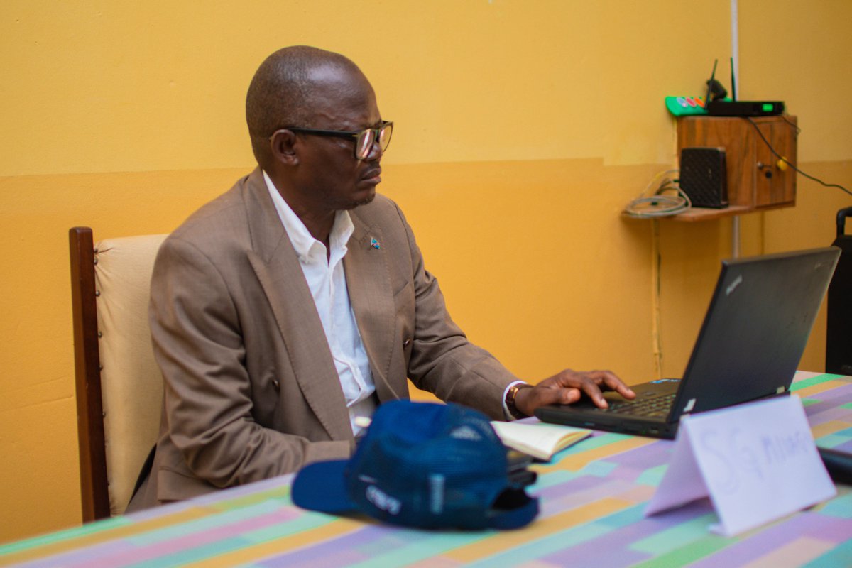 FAORDCongo's tweet image. Le Secrétaire Général de l’#AGRISA a salué le #partenariat @FAORDC–@UE_RDC et @SADC_News, soulignant l’importance des résultats des assises pour renforcer la prise de décision et améliorer l’efficacité du #secteuragricole. 

#AgricultureDurable