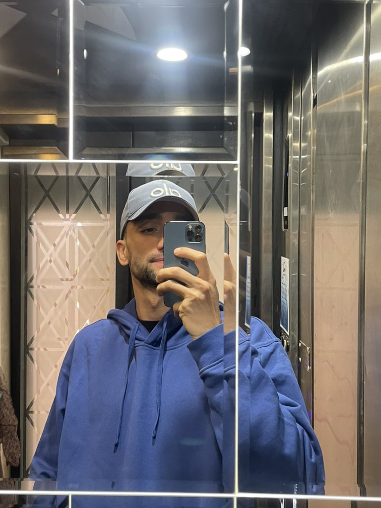 hesamita tweet media