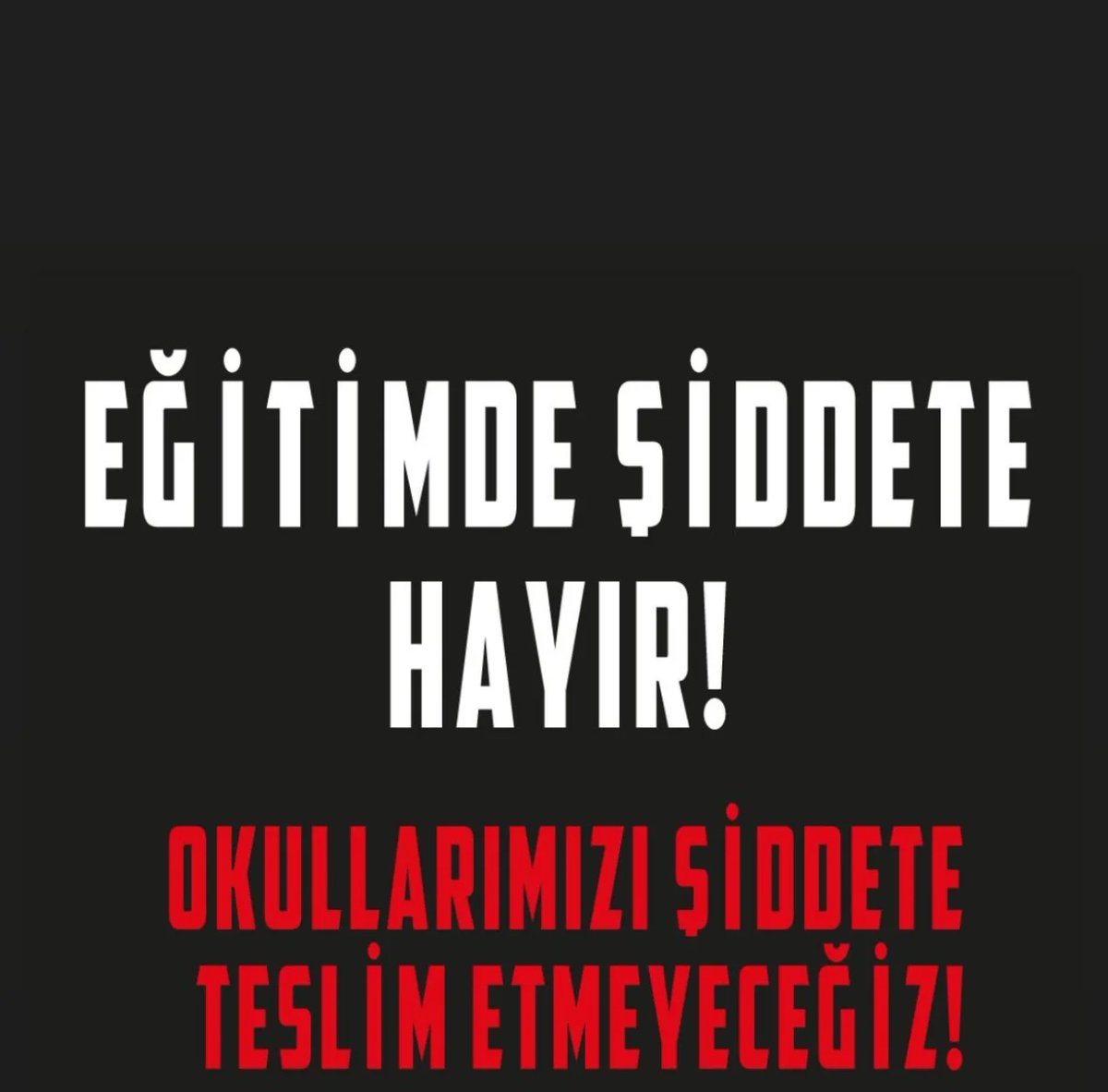twitbitlis's tweet photo. Özgüvenli olsun diye yetiştirdiğiniz Bencil zorba ve hastalıklı çocuklarınıza kimse katlanmak zorunda değil. Şiddetin her türlüsünü KINIYORUZ. https://t.co/fGDljkTDwt