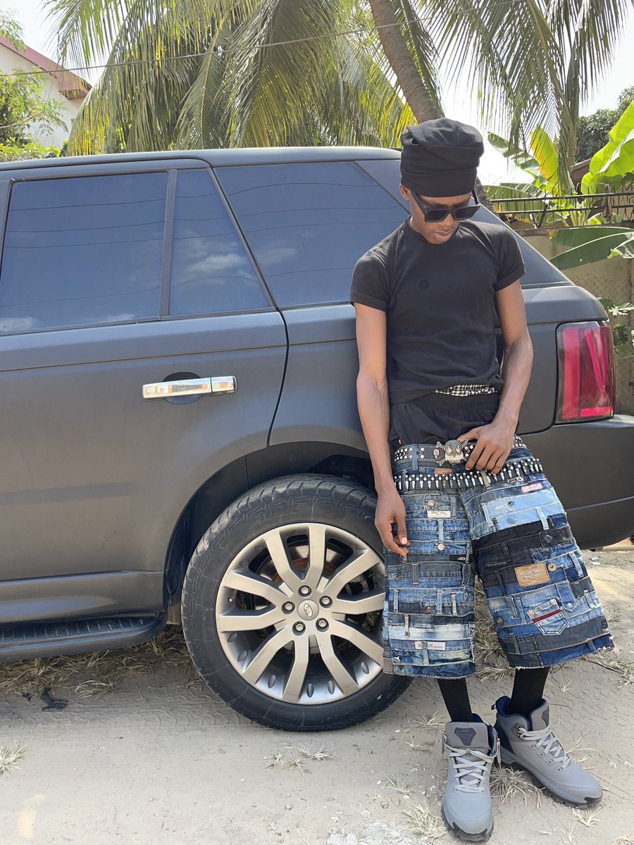 TailorStitches's tweet photo. ONEDAY MAN GO GBERA FOR NOW I KEEP APPLYING PRESSURE https://t.co/mLaeIybbFY