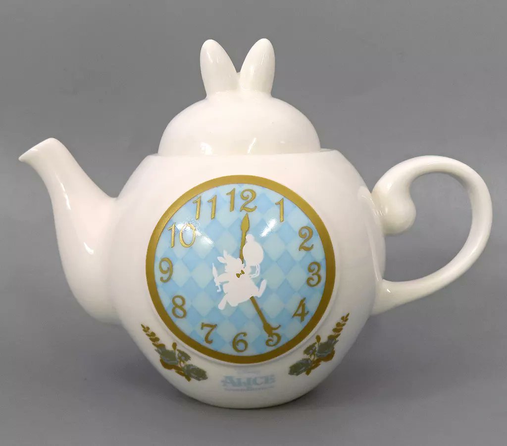 ꒰: :꒱ tweet media