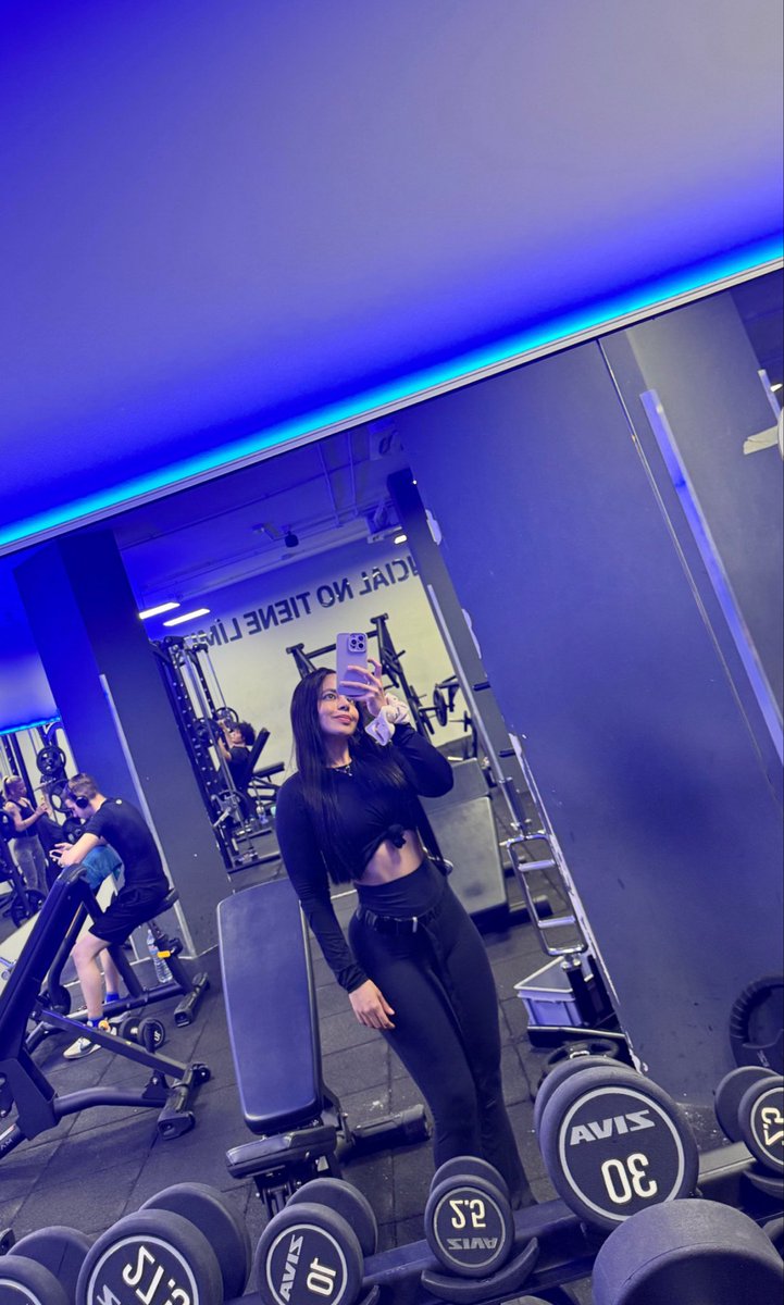 ᴬᵐʸ ᴱˢᶜᵒᵗᵒ 👽 tweet media