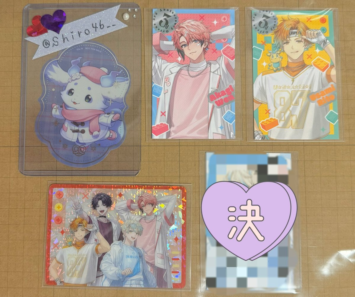 しろ tweet media