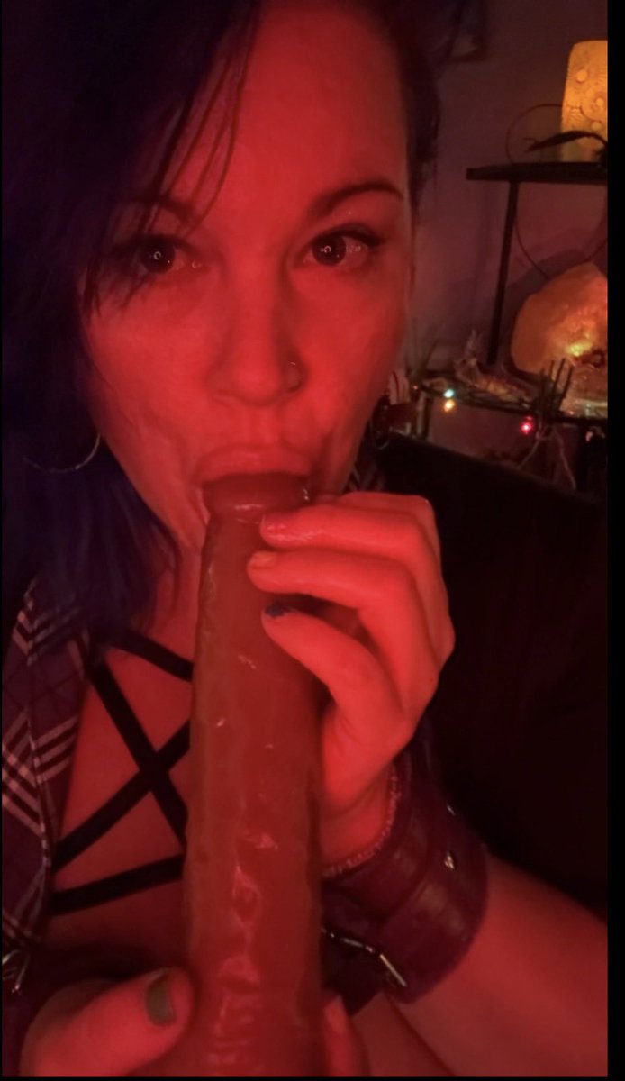 Lavenderhaze424 tweet media