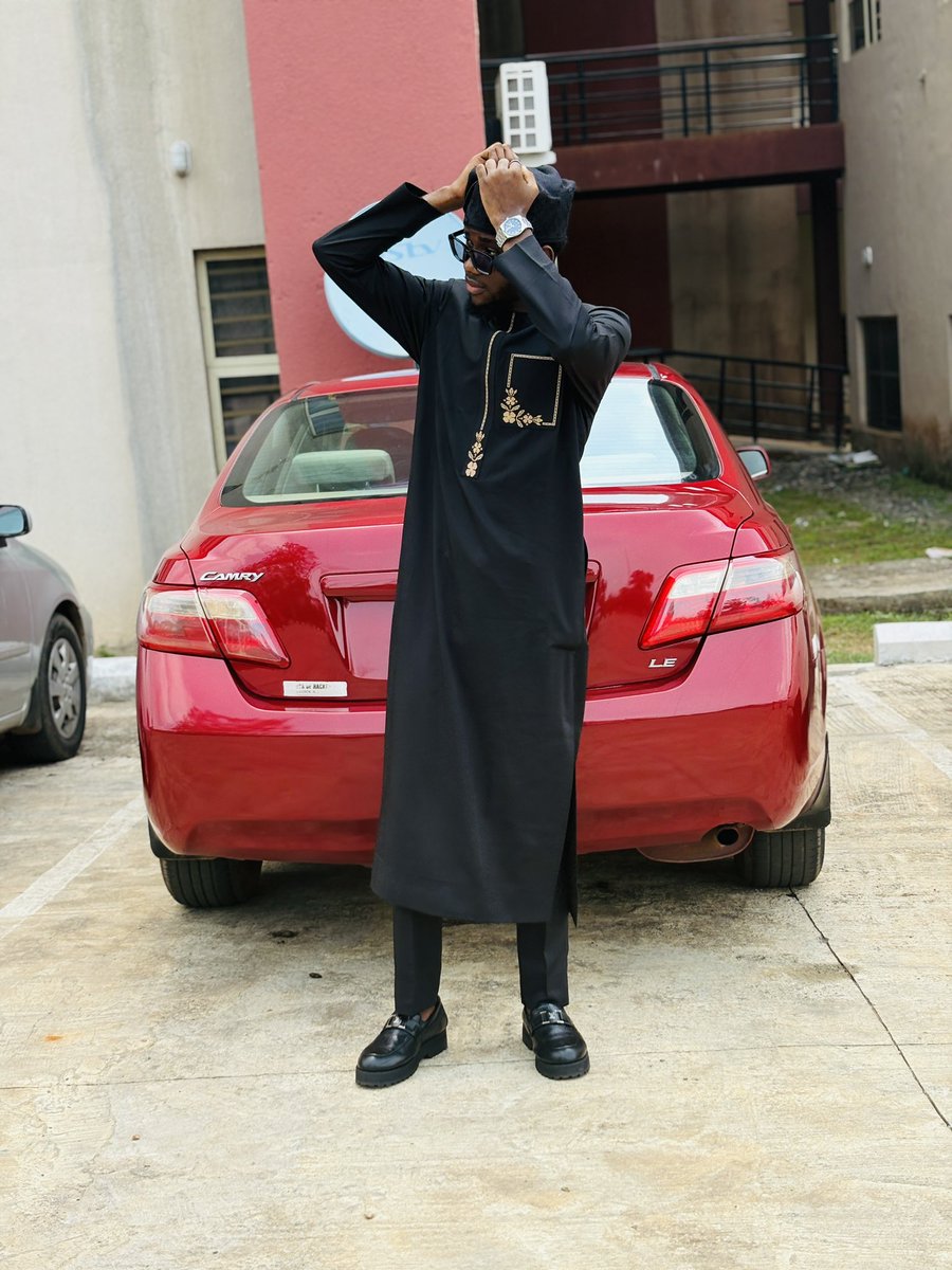 KAMAL🔝 tweet media