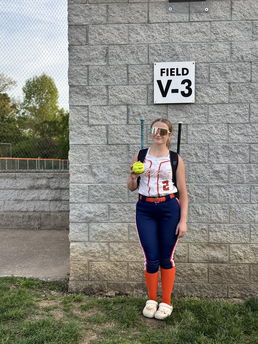 brianna_b77's tweet photo. Second Homerun for the Season🩵🧡 https://t.co/ljPqWCrxYs