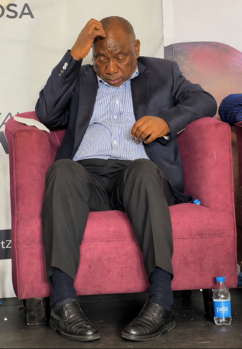 simphiwe mothopeng tweet media