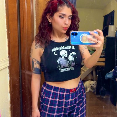 _clumsybeans's tweet photo. #NewProfilePic felt cute https://t.co/UHeT4oBKK9