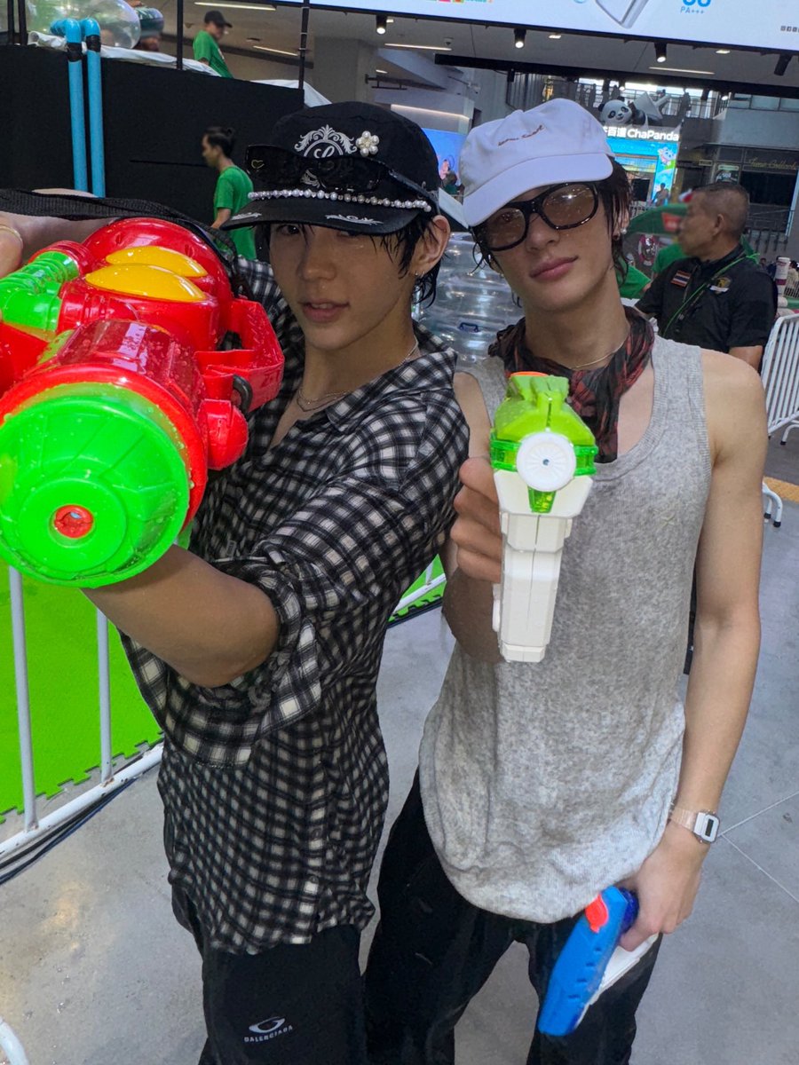 라이즈 인스타 tweet media