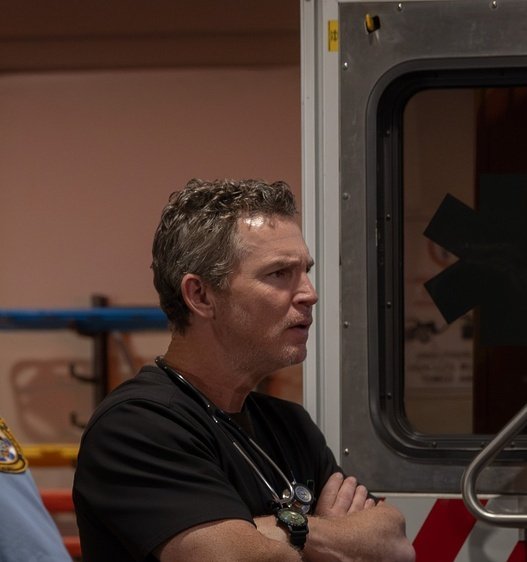 ⋆. ۶ৎ mika - pitt szn 2 & 911 spoilers 🩺ᥫ᭡ ๋࣭ ⭑ tweet media