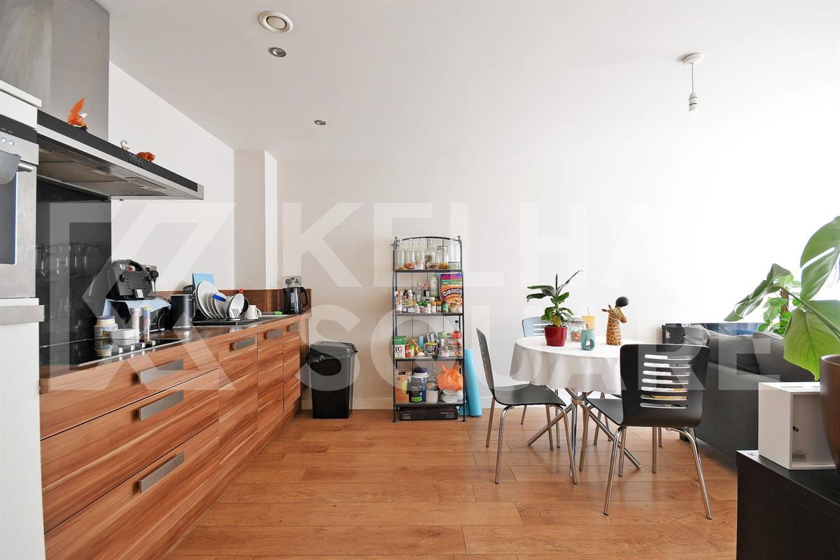 KelhamSquare's tweet photo. New to market - 2 Bed Apartment, iQuarter,  Blonk Street, Sheffield, £900pcm. View details: https://t.co/9BB9zeWNwN https://t.co/Nu8zfv9x2g