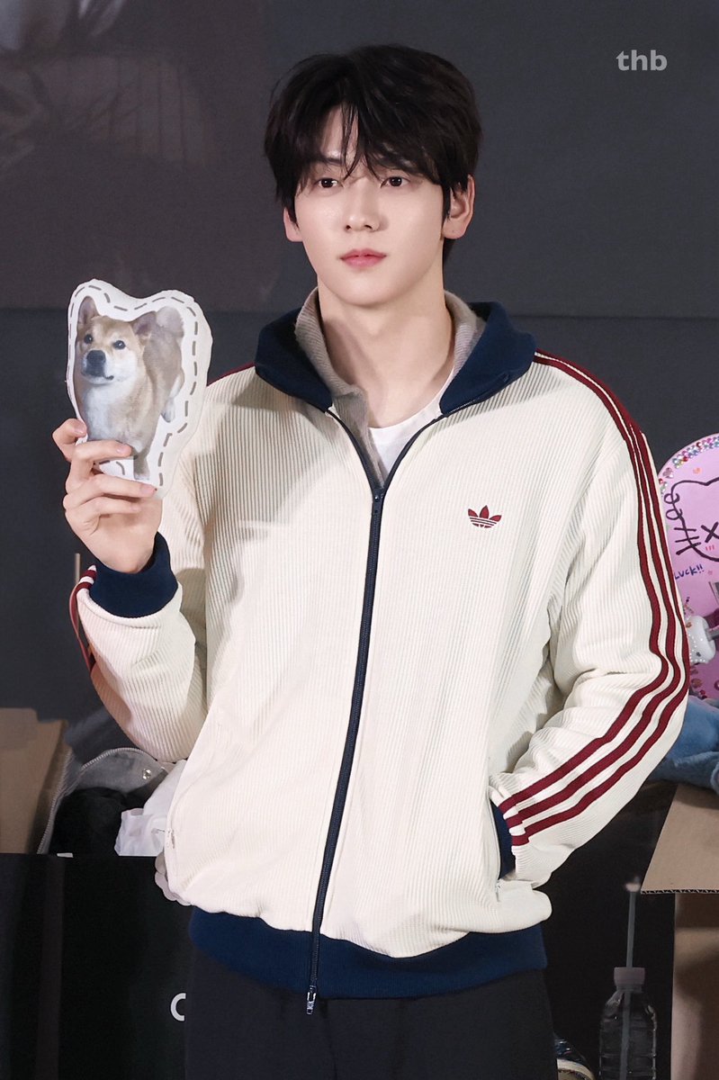 thb1n_thb's tweet photo. 260415

#수빈 #SOOBIN #スビン #崔秀彬
#TXT #TOMORROW_X_TOGETHER 
#투모로우바이투게더 https://t.co/4sgyFe7N3f