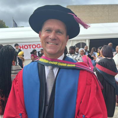 HenleyAfrica's tweet image. Most leaders stop studying when they start leading.
Not this one.
Today, our COO Jacques le Roux graduates with his Doctor of Business Administration 🎓

Congratulations, Jacques. 👏

#Doctorate #DBA #Leadership #LifelongLearning