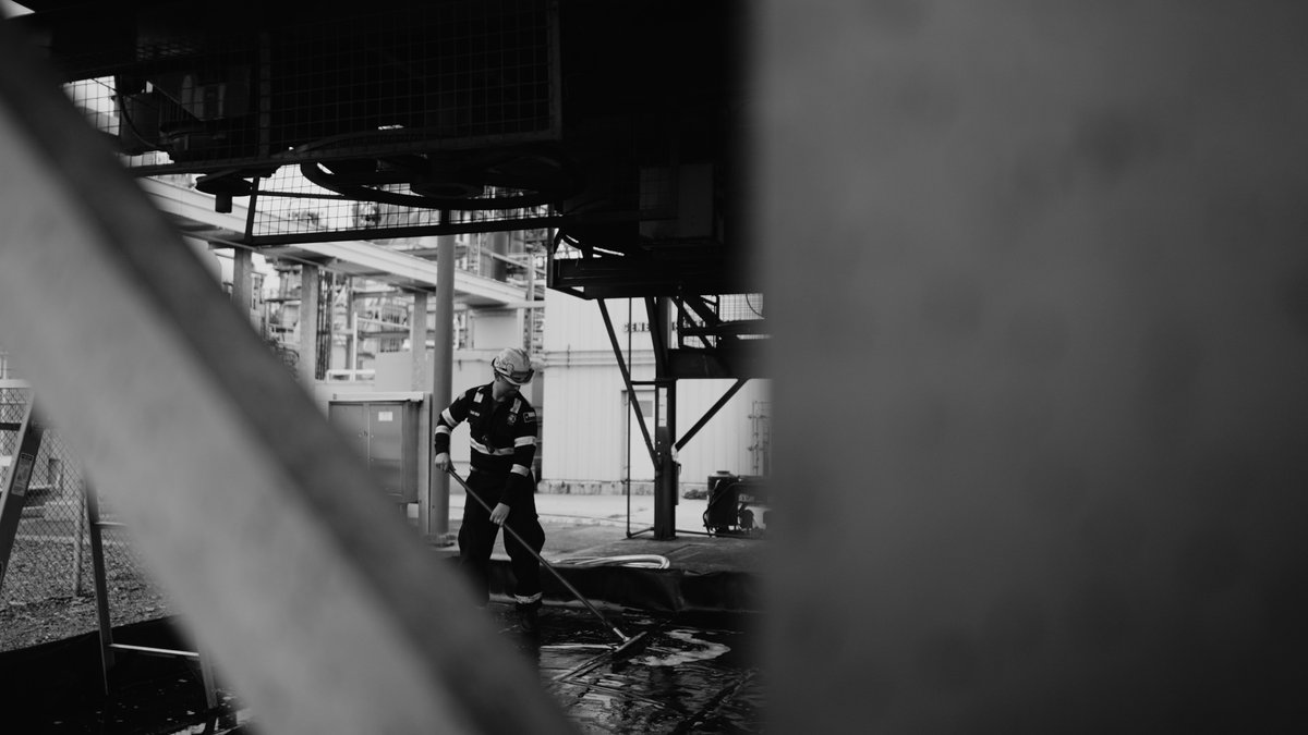 joshparlee's tweet photo. A lot of industrial companies tell me their day to day isn't interesting enough to post. But this is what that day to day actually looks like. Solid work by good people. Your recruits are watching. Your customers are watching. Give them something real to look at.
#BehindTheScenes https://t.co/8SSqizVwav
