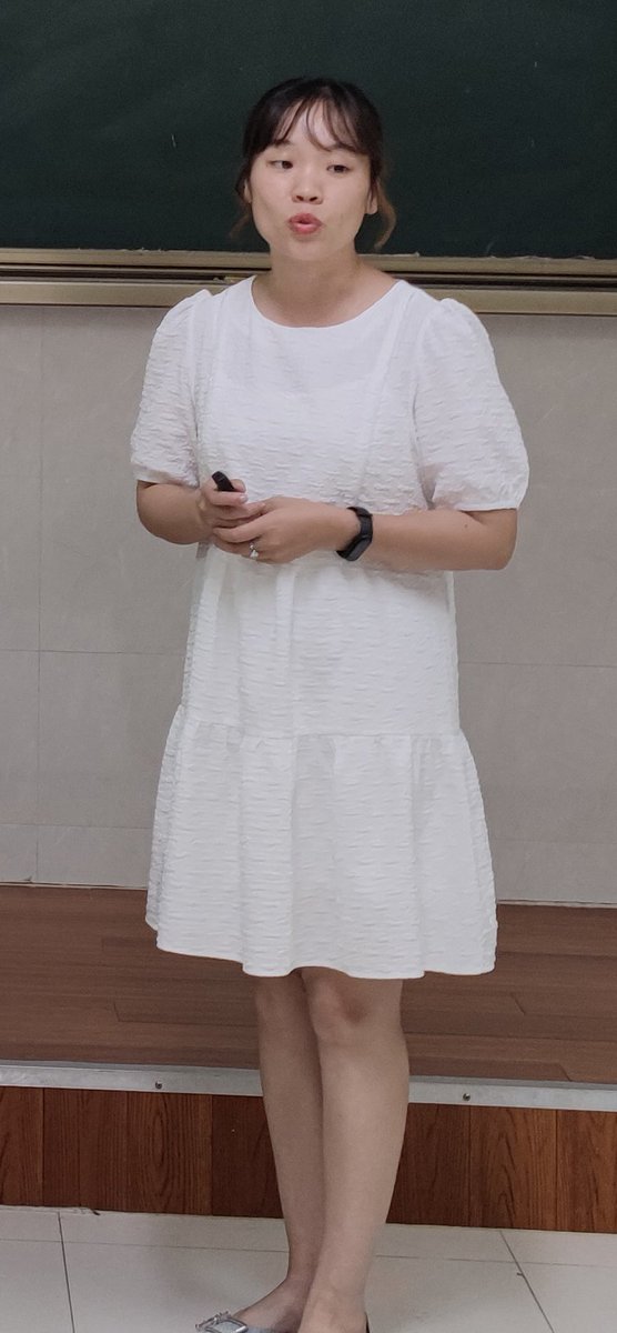 wishiend's tweet photo. 熟女老师有人来一起意淫羞辱的吗 #熟女 #教师 #意淫 #羞辱 #良家 #少妇 https://t.co/wBSbaPkLr9