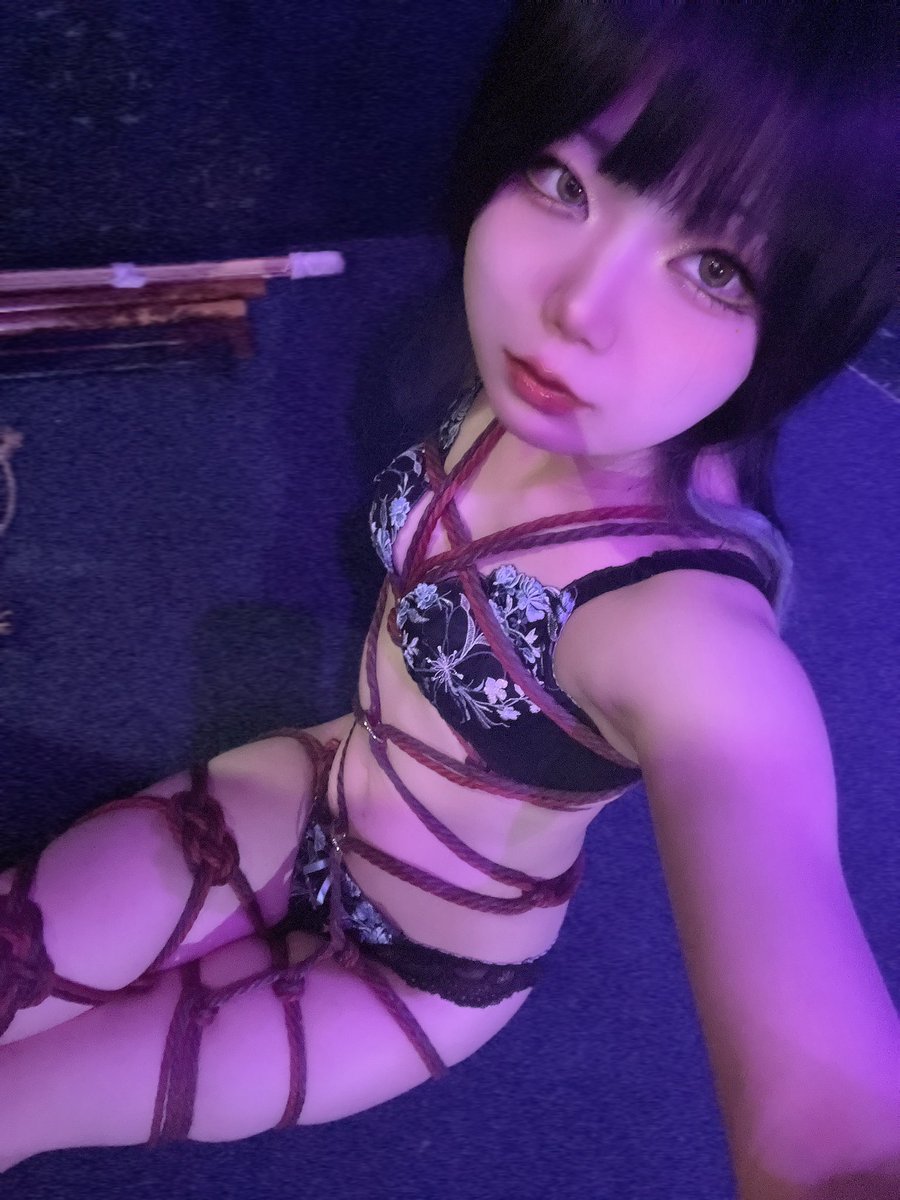 飾り縄ちょっと早くできるようになってきた
 #縛ったにょ https://t.co/UbVB5TAxtb