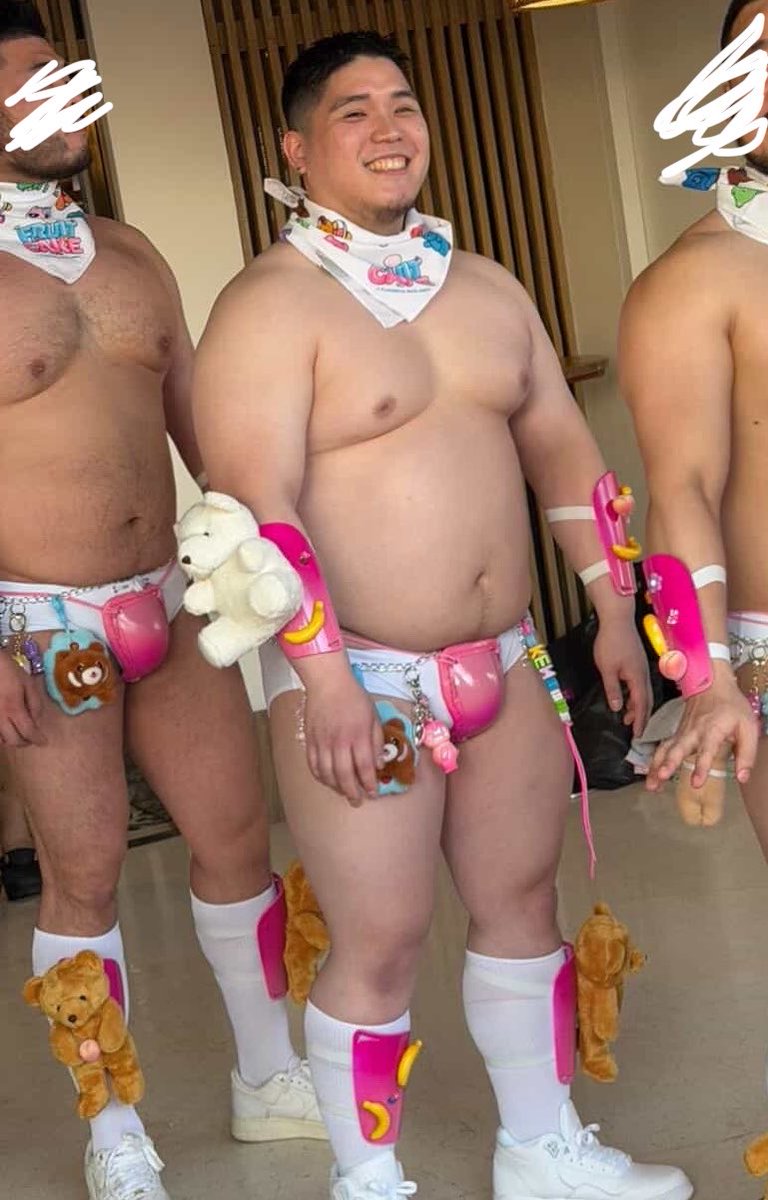 健茶君。 tweet media