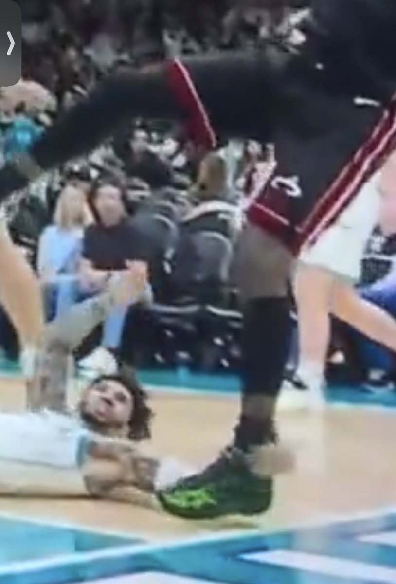 DRAFT DRAKE MAYE PLZ tweet media