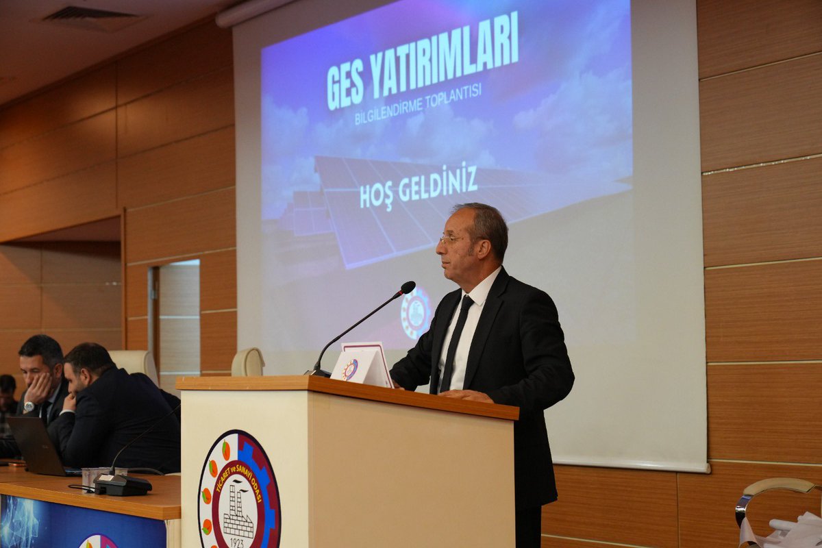 basrilhan2's tweet photo. Odamız ev sahipliğinde düzenlenen Güneş
Enerjisi Santrali (GES) yatırımlarına yönelik bilgilendirme
toplantısında; yatırım süreçlerine ilişkin güncel gelişmeler, TEIAŞ kapasite imkanları ve teşvik mekanizmaları detaylı şekilde alındı. https://t.co/c3dIp5ysUo