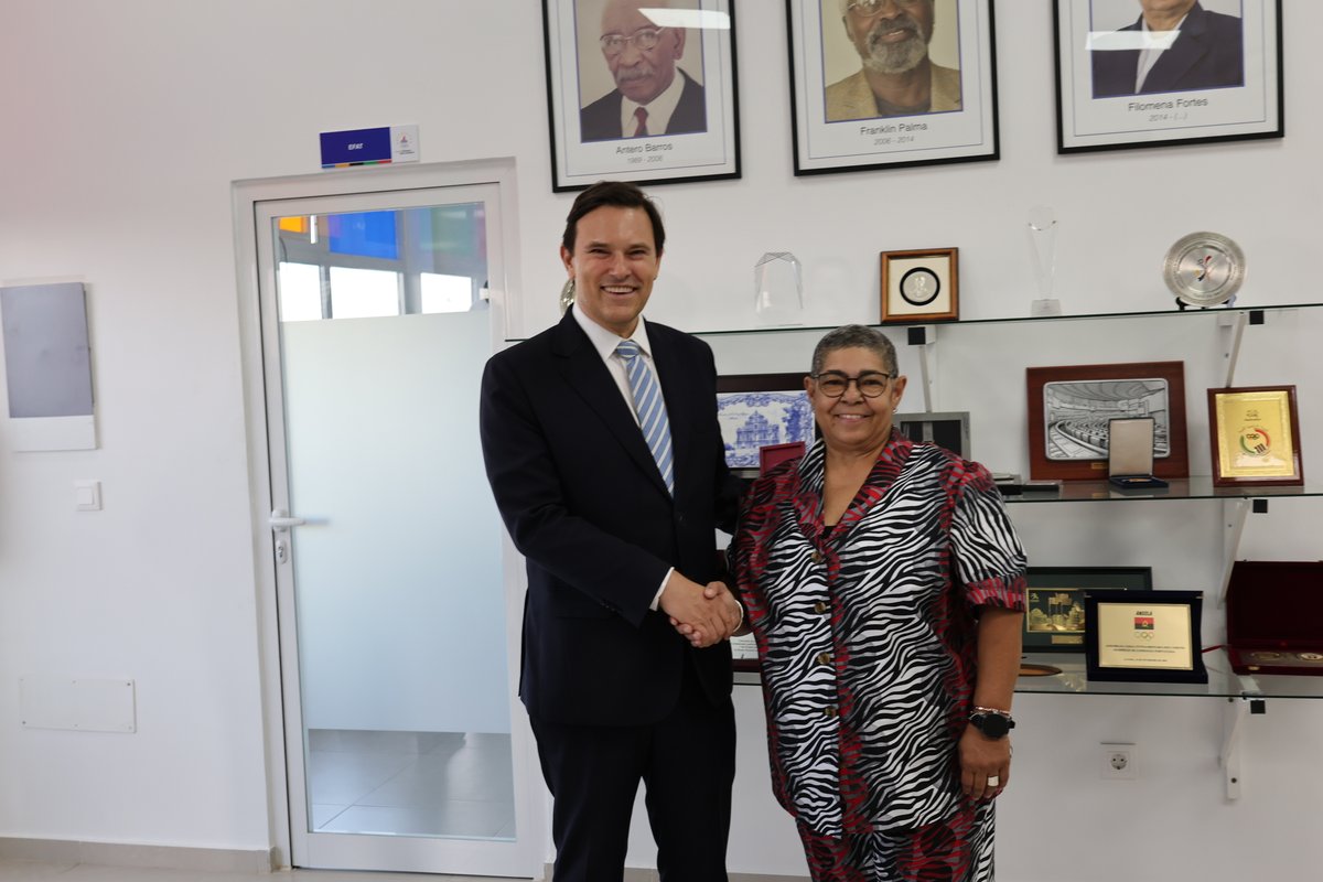 Luxembourg in Cabo Verde tweet media