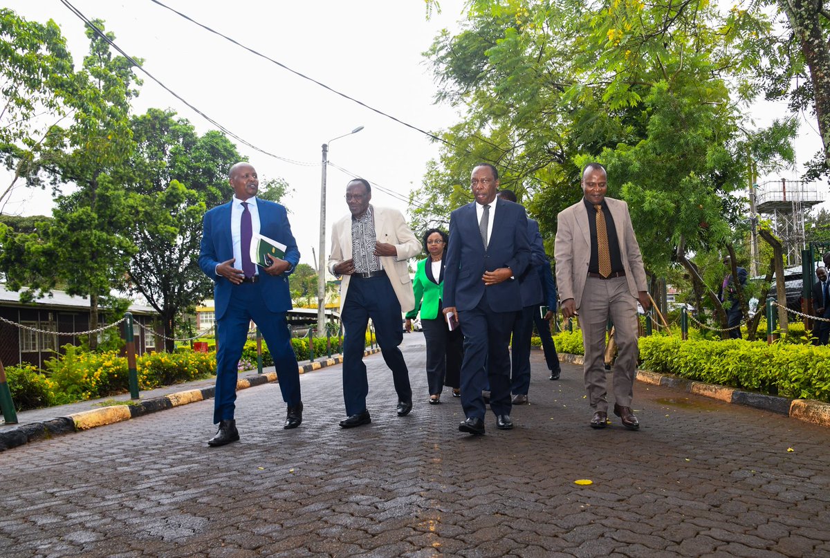 GMugambi_CBS's tweet photo. I today convened a sectoral meeting at @KeForestService Karura Headquarters bringing together Heads of Department and leadership of SAGAs to strengthen coordination, align priorities, and accelerate implementation of key forestry programmes.

This follows the recent high-level public service engagement convened by Chief of Staff and Head of Public Service, Mr. @koske_felix, focused on re-energising service delivery across Government.

Our focus remains on delivering measurable results, improving tree survival, restoring ecosystems, and enhancing livelihoods for forest-dependent communities in line with the Bottom-Up Economic Transformation Agenda.

I urged officers to remain objective, uphold the rule of law, and maintain the highest standards of professionalism and accountability. Strong cohesion and collaboration across SAGAs is key to effective coordination and delivery.

Together, we must stay disciplined and results-driven to achieve our national target of increasing tree cover to 30 percent and deliver on #15BillionTreesBy2032.