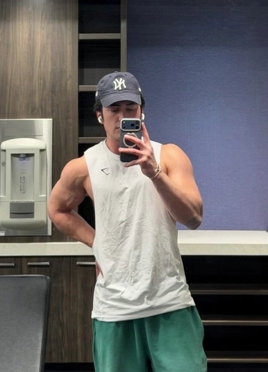 shikamaru ☆ viu skz tweet media