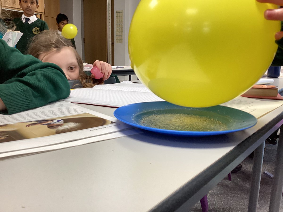 StOsYear4's tweet photo. Creating Static Electricity! ⚡️4DT have been creating static electricity this afternoon https://t.co/dYYkXwFQu3