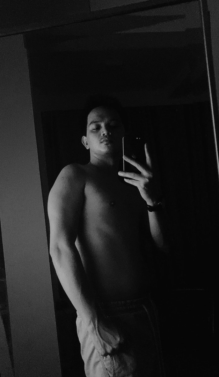 jakebgc's tweet photo. dm lang 📨 https://t.co/t5oRryMMjv